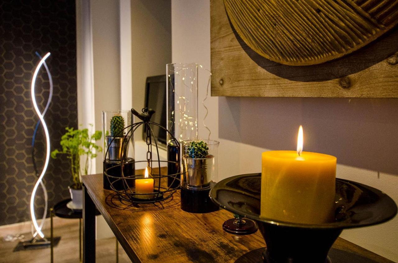 L'Atypic Hotel Restaurant Bergerac Esterno foto