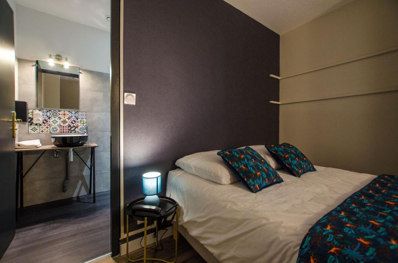 L'Atypic Hotel Restaurant Bergerac Esterno foto